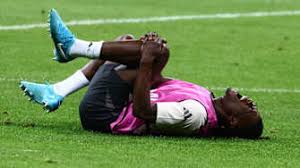 中谈到了勒 中谈到了勒